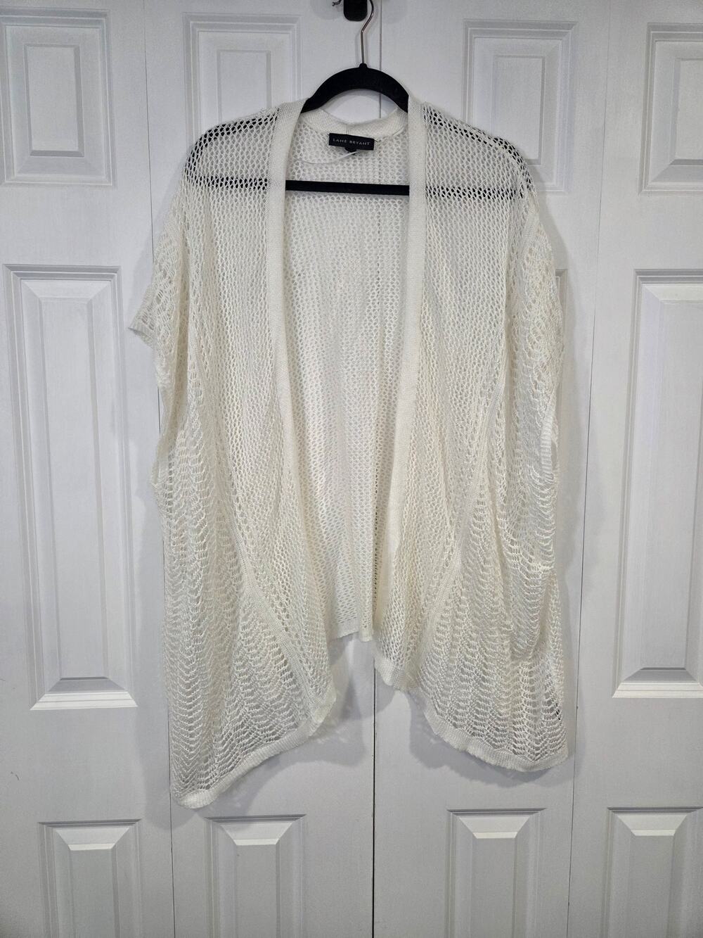 Lane Bryant Set of 2 Crochet Cardigan White and Navy Blue Size 22/28